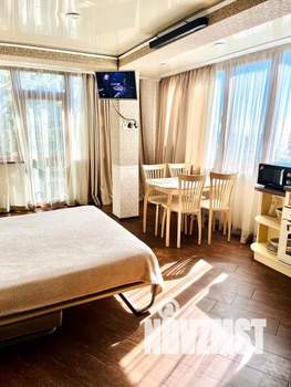 Студия квартира, посуточно, 33м2, 3/3 этаж