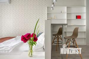 Студия квартира, посуточно, 42м2, 6/8 этаж