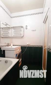 1-к квартира, посуточно, 35м2, 1/2 этаж