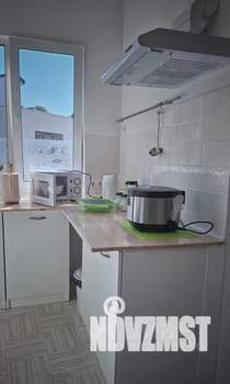 Студия квартира, посуточно, 40м2, 2/2 этаж