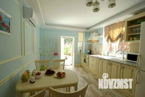 2-к квартира, посуточно, 50м2, 1/3 этаж