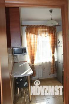 2-к квартира, посуточно, 43м2, 3/4 этаж