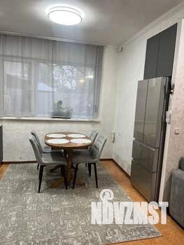 Студия квартира, посуточно, 48м2, 1/2 этаж