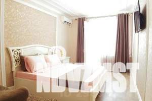 1-к квартира, посуточно, 50м2, 2/9 этаж