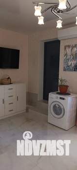 Студия квартира, посуточно, 29м2, 1/2 этаж