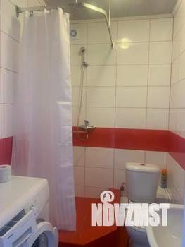 Студия квартира, посуточно, 30м2, 3/3 этаж