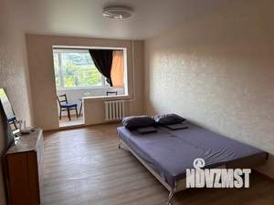 1-к квартира, посуточно, 32м2, 4/5 этаж