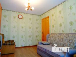 2-к квартира, посуточно, 50м2, 1/2 этаж