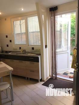 Студия квартира, посуточно, 30м2, 1/1 этаж