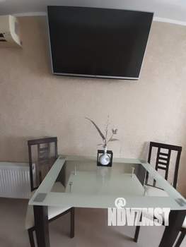 2-к квартира, посуточно, 54м2, 2/2 этаж