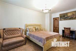 1-к квартира, посуточно, 80м2, 1/1 этаж