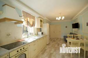 2-к квартира, посуточно, 50м2, 1/3 этаж