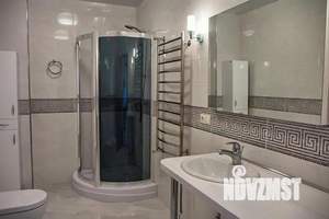 2-к квартира, посуточно, 85м2, 1/1 этаж