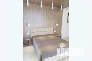 1-к квартира, посуточно, 54м2, 10/10 этаж