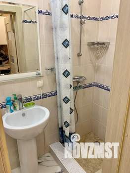 1-к квартира, посуточно, 35м2, 1/3 этаж