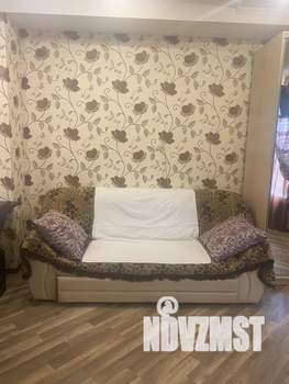 Студия квартира, посуточно, 35м2, 1/2 этаж