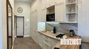 1-к квартира, посуточно, 44м2, 1/1 этаж