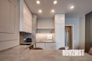 Студия квартира, посуточно, 40м2, 7/10 этаж