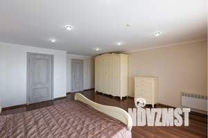 4-к квартира, посуточно, 159м2, 4/7 этаж