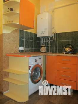 1-к квартира, посуточно, 32м2, 1/2 этаж