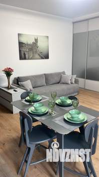 Студия квартира, посуточно, 40м2, 4/4 этаж