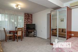 Студия квартира, посуточно, 34м2, 1/4 этаж