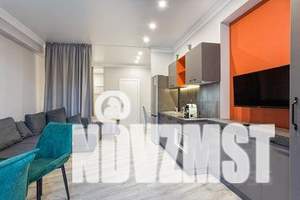 1-к квартира, посуточно, 36м2, 1/8 этаж