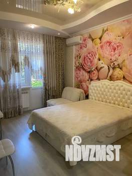 Студия квартира, посуточно, 35м2, 2/2 этаж