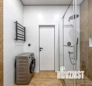 Студия квартира, посуточно, 42м2, 3/10 этаж