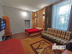 1-к квартира, посуточно, 42м2, 1/3 этаж