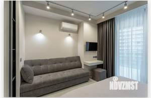 1-к квартира, посуточно, 35м2, 10/18 этаж