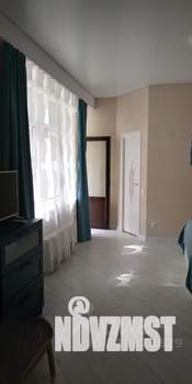 Студия квартира, посуточно, 32м2, 2/8 этаж