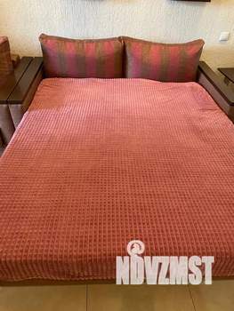 Студия квартира, посуточно, 30м2, 1/5 этаж