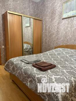 2-к квартира, посуточно, 50м2, 4/4 этаж