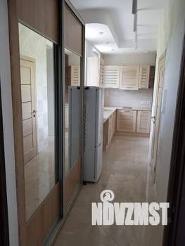 1-к квартира, посуточно, 54м2, 10/10 этаж