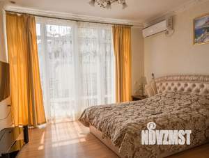 1-к квартира, посуточно, 60м2, 3/3 этаж