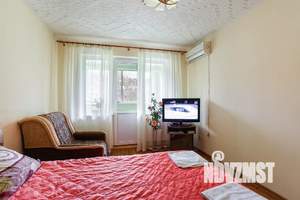 1-к квартира, посуточно, 38м2, 5/5 этаж