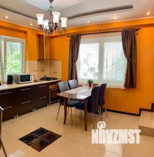 3-к квартира, посуточно, 80м2, 2/3 этаж