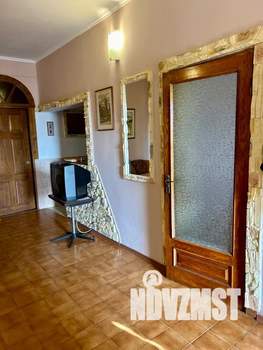 2-к квартира, посуточно, 65м2, 1/3 этаж
