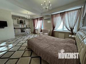 Студия квартира, посуточно, 45м2, 6/10 этаж