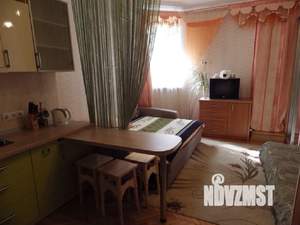 Студия квартира, посуточно, 26м2, 1/3 этаж