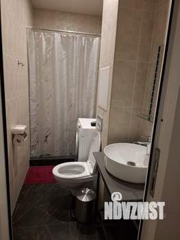 Студия квартира, посуточно, 38м2, 2/3 этаж