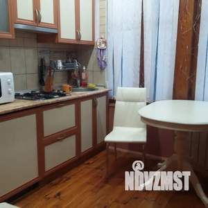 1-к квартира, посуточно, 40м2, 2/2 этаж