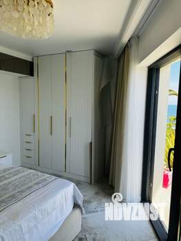 3-к квартира, посуточно, 74м2, 1/10 этаж