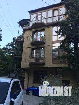 Студия квартира, посуточно, 42м2, 2/4 этаж