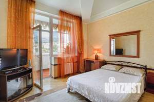 1-к квартира, посуточно, 50м2, 8/10 этаж