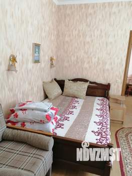 1-к квартира, посуточно, 35м2, 1/2 этаж