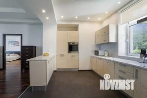 3-к квартира, посуточно, 140м2, 13/14 этаж