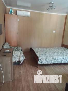 Студия квартира, посуточно, 28м2, 3/3 этаж