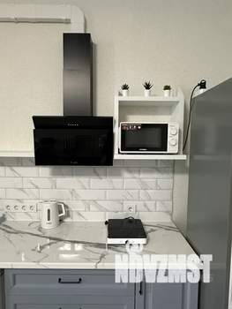 1-к квартира, посуточно, 35м2, 6/9 этаж